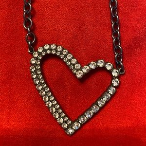 Sabika Forward Thinking Heart Necklace